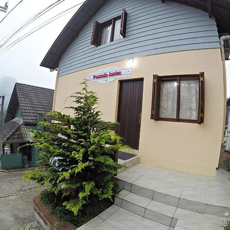 Pousada Justen Gramado Bagian luar foto