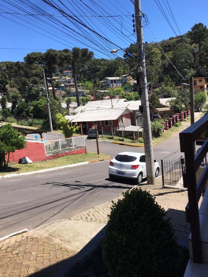Pousada Justen Gramado Bagian luar foto