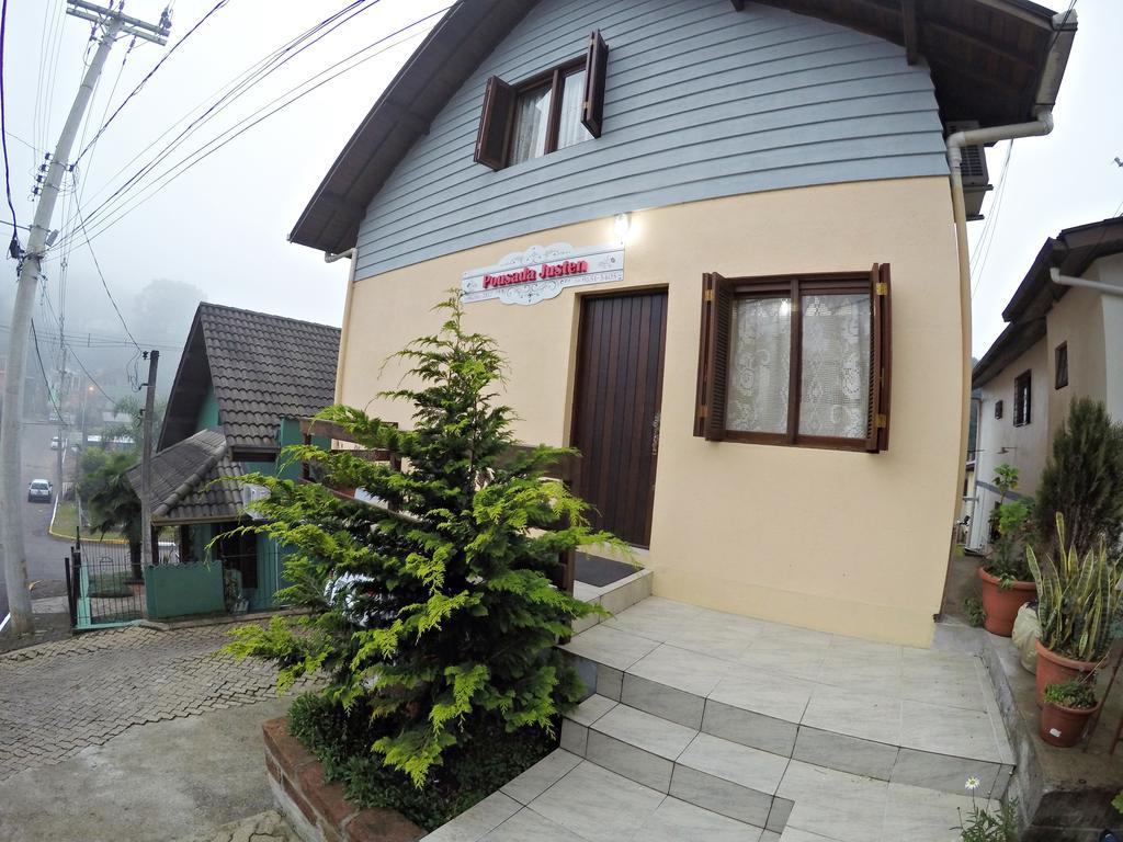 Pousada Justen Gramado Bagian luar foto
